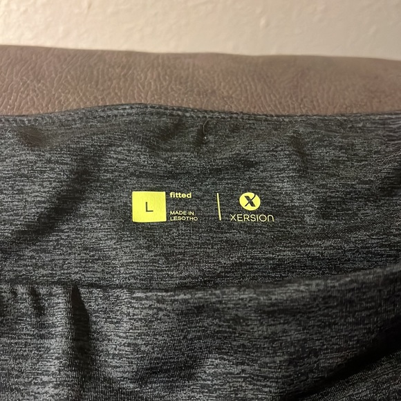 Grey leggings with pockets - Picture 2 of 2